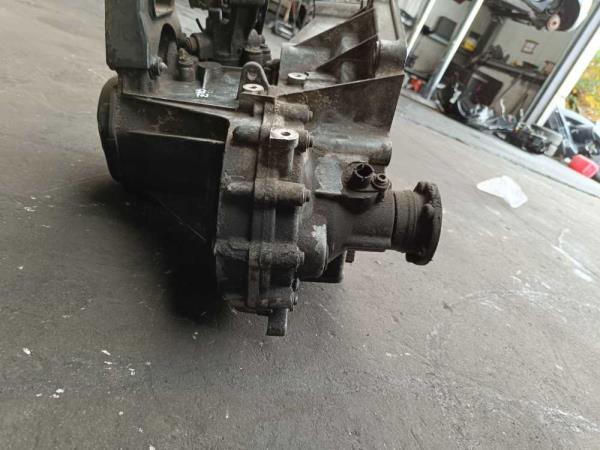 BOITE DE VITESSE MANUEL VW / AUDI / SEAT / SKODA 1.4FSI CODE GRZ ( 5VITESSES ) - Vue 3